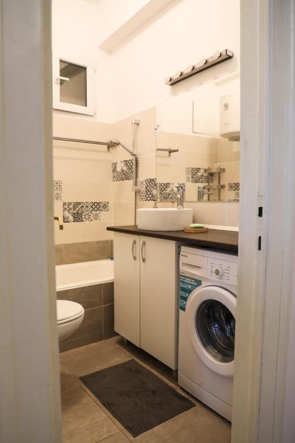 Ultracentral Cozy Apartment Near Old Town 부쿠레슈티 외부 사진
